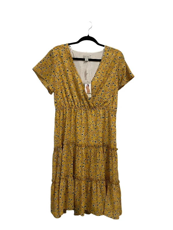 Dress Casual Midi By Charlie Paige In Yellow, Size: M